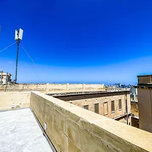 Appartamento Designer Duplex Penthouse In, Floriana